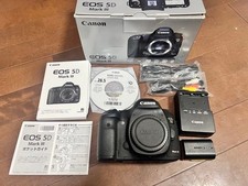 CANON EOS 5D Mark III