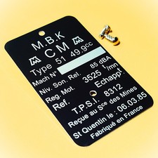 Plaque cadre MBK 51 - aluminium 37x60 mm - vierge avec rivets SIM - mob ancienne