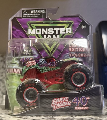 2022 monster jam - grave, digger