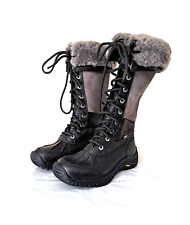 UGG - BOTTES FOURREES -