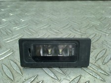 ÉCLAIRAGE DE PLAQUE D'IMMATRICULATION VOLKSWAGEN PASSAT VARIANT (3G5) 2015 3AF943021A