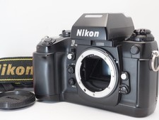 CM SALE Boîtier appareil photo reflex argentique 35 mm Nikon F4 tardif SN...