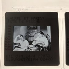LAUREL ET HARDY - TÊTE DE PIOCHE - DIAPOSITIVE DE PRESSE SLIDE