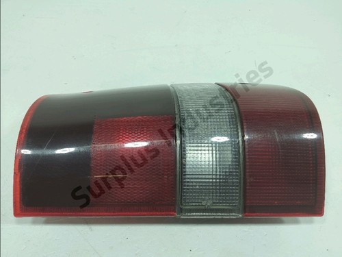 Feu arriere gauche isuzu - arriere,