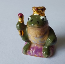 FEVE "DROLES DE GRENOUILLES 2011" - GRENOUILLE ET SA COURONNE DORÉE