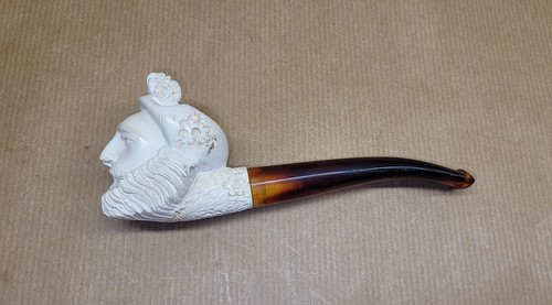 Rare pipe ecume - de, mer