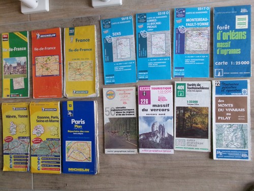 Cartes routières - cartes,