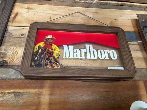 Marlboro cowboy light - marlboro, sign
