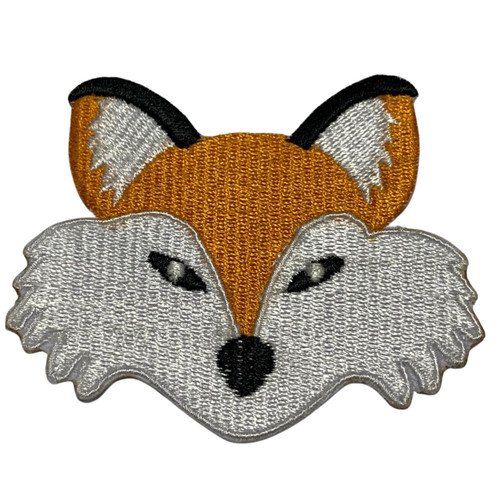 Joli écusson broderie visage