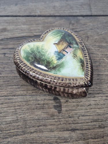 Ancienne boîte céramique - boîte, en