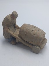 SCULPTURE EN TERRE HOMME