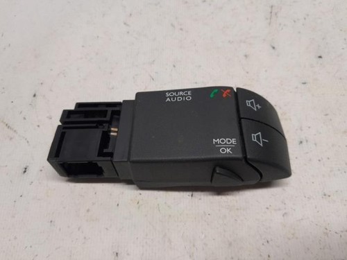 Renault twingo commande radio - renault,