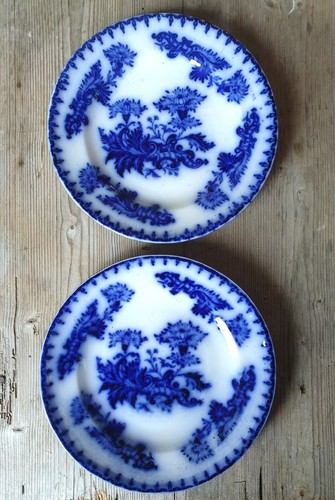 Assiettes faïence vers 1850 - assiettes,