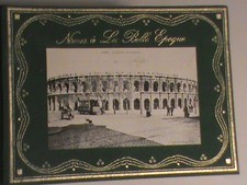 livre NIMES A LA BELLE