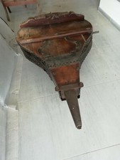 soufflet de forge adapté en table de salon