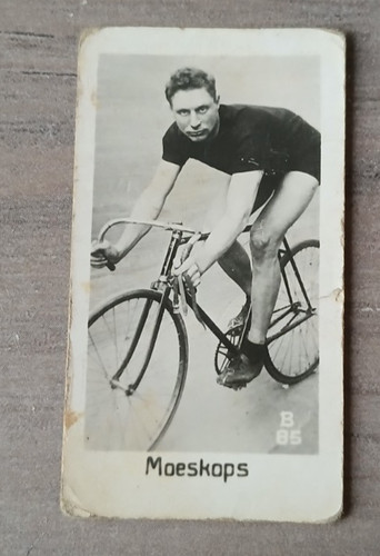 1932 carte pie - 1932, qui