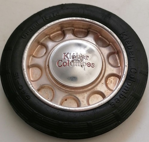 Kleber colombes cendrier - kleber-colombes,