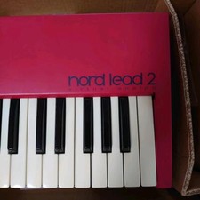 Clavia Nord Lead