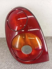 Feu arriere principal droit