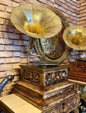 Gramophone décoratif fait