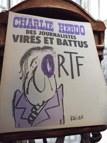 Journal charlie hebdo - charlie, n°211