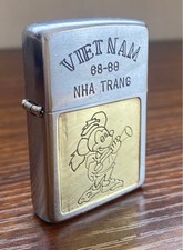 Zippo Vietnam Mickey Mouse et