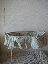 LIT ANCIEN EN FER BASCULANT   POUR POUPEE