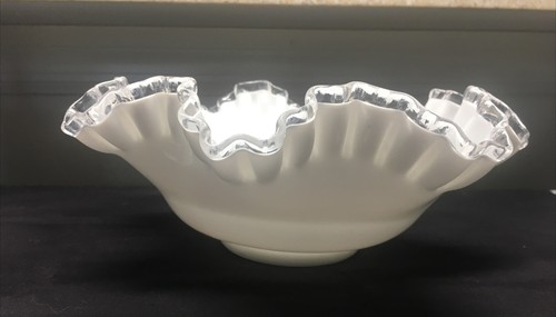Fenton silver crest white - fenton, milk