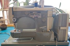 Machine à coudre Necchi supernova automatica C - Vintage In Mint Conditions