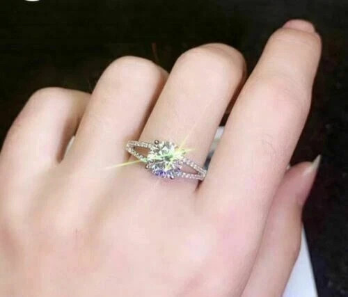 Real moissanite - 1.20,