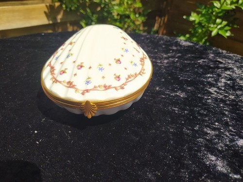 Grande boîte porcelaine - boîte,