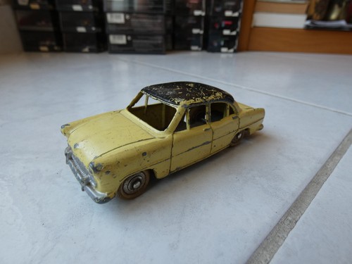Simca versailles 24z dinky - simca,