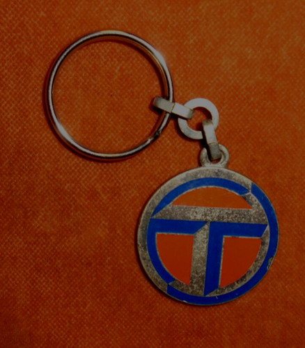 Porte clés émaillé - porte-clés, t