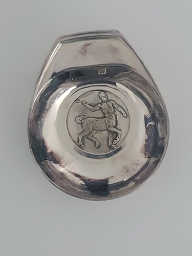 Ancien ramequin tastevin - /,