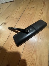 SUPERBE STYLO BILLE MONTBLANC STARWALKER EN RESINE NOIRE - FINITION PLATINUM