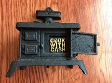 Vintage Dot Cast Iron Cook With Cash Stove