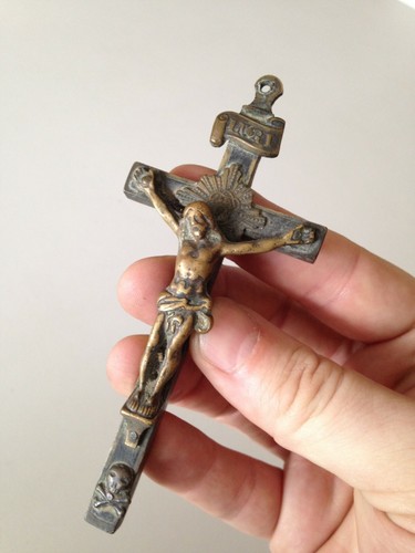 Belle ancienne croix pectorale - belle,