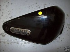 PANNEAU DROIT POUR YAMAHA WILD