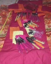 Service à couvert 43 pièces serviettes centre de table vase ovale en verre 