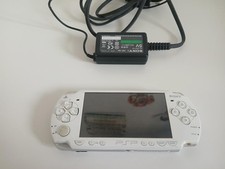 Console PSP-2004 avec chargeur + Save