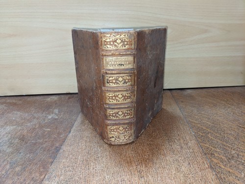 Livre ancien nouveau - livre, ancien-nouveau