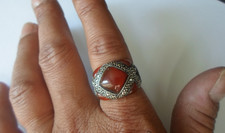 bague en argent massif, dôme, cornalines et marcassites, t. 57