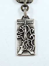 PORTE-CLES - Augis - Snack-Bar PARIS LYON - Tour Eiffel, Vintage - Métal 1960s -