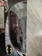 Batmobile de Batman sous