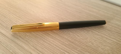 Stylo plume aurora noir - plume,