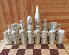16 Pièces Blanches D'un Jeu