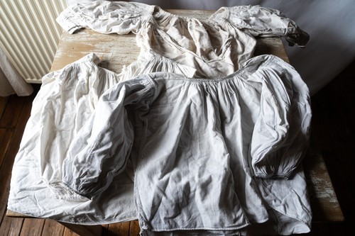 Lot vêtements anciens - de, 3
