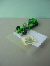 Kinder surprise 2011 Sprinty . Formule 1 DC238 + Autocollants ( sans BPZ )