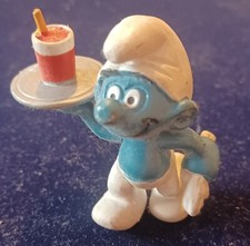Figurine Schtroumpf Serveur. Occasion.