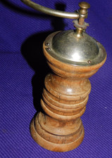 rare Grand Moulin A Poivre